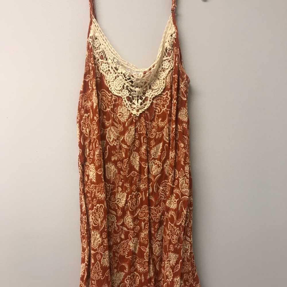 Burnt orange floral tank top!